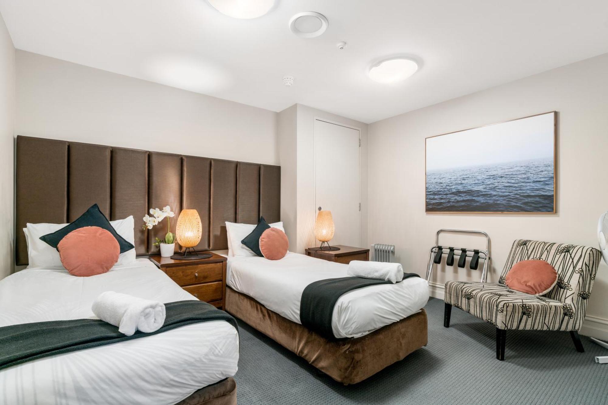 The Beacon - 2 Bedroom Town Center Apartment Κουίνσταουν Εξωτερικό φωτογραφία